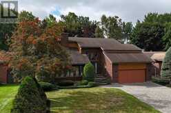 109 Greenview LN | Sault Ste. Marie Ontario | Slide Image Two