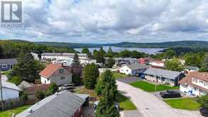 29 Birch RD | Elliot Lake Ontario | Slide Image Four