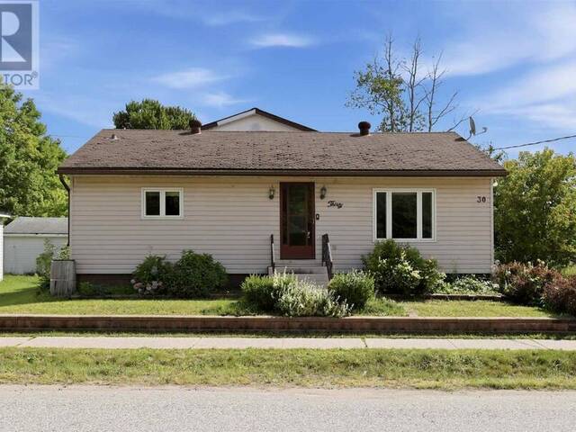 30 Adeline AVE Sault Ste. Marie Ontario, P6B 5M4 - 4 Bedrooms Home For Sale