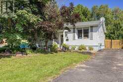 16 Griffon ST | Sault Ste. Marie Ontario | Slide Image One