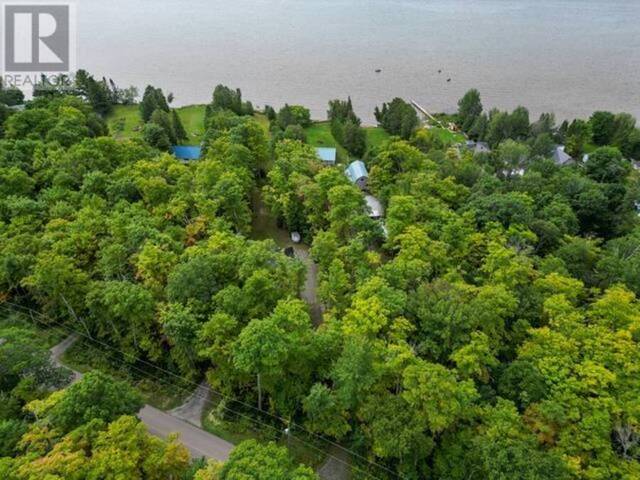 1119 Mission RD North Algoma Ontario, P0S 1E0 - 1 Bedroom Waterfront Home For sale