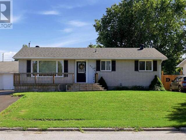 936 North ST Sault Ste. Marie Ontario, P6B 2C6 - 3 Bedrooms Home For Sale