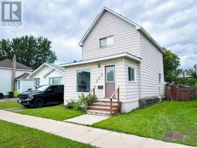245 John ST Sault Ste. Marie Ontario, P6A 1P4 - 2 Bedrooms Home For Sale