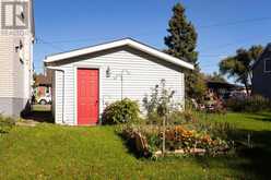 157 East Balfour ST | Sault Ste. Marie Ontario | Slide Image Thirty-six