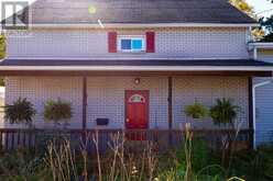 157 East Balfour ST | Sault Ste. Marie Ontario | Slide Image Three
