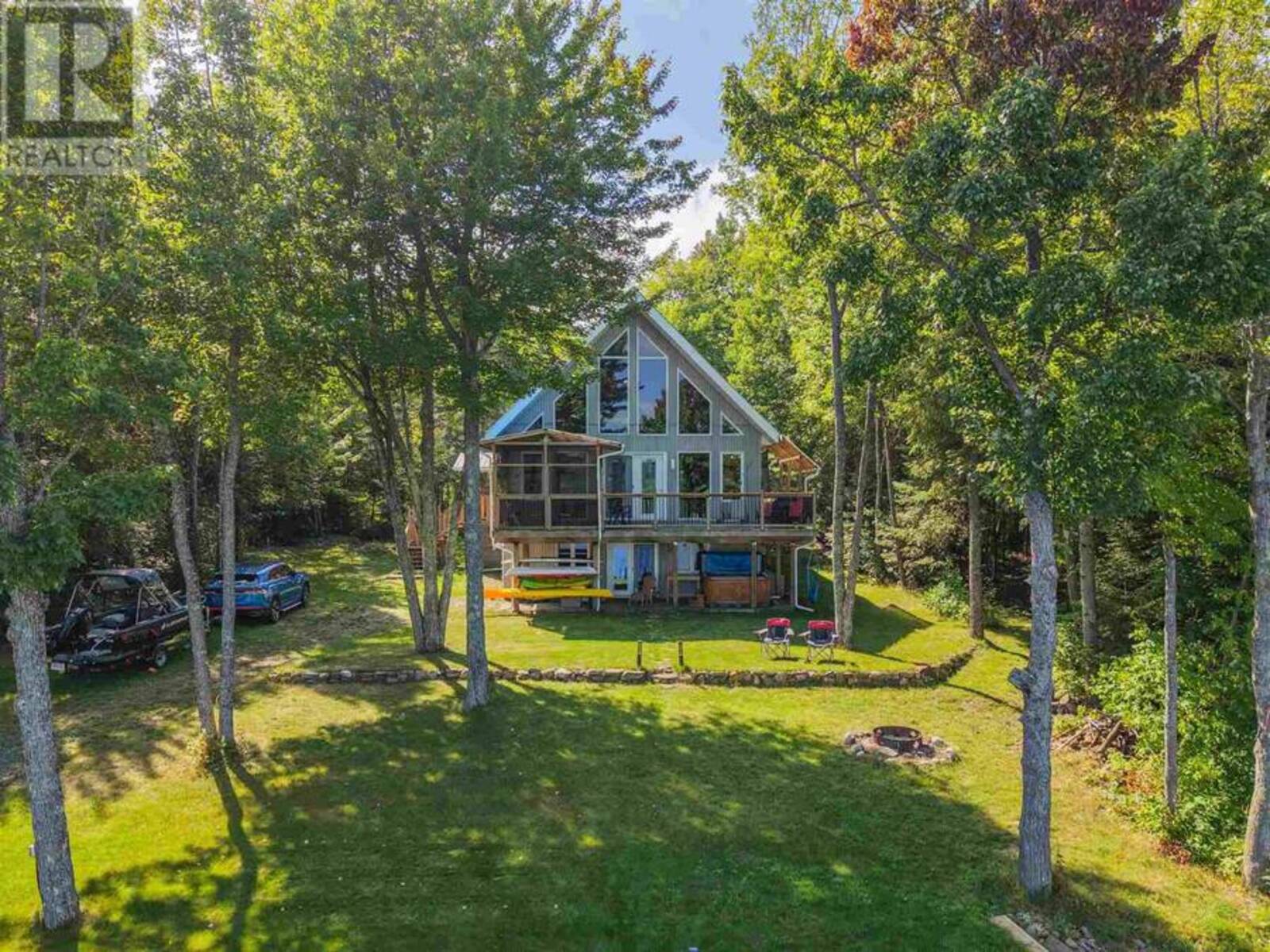 760 Finns Bay RD N, North Algoma, Ontario P0S 1C0