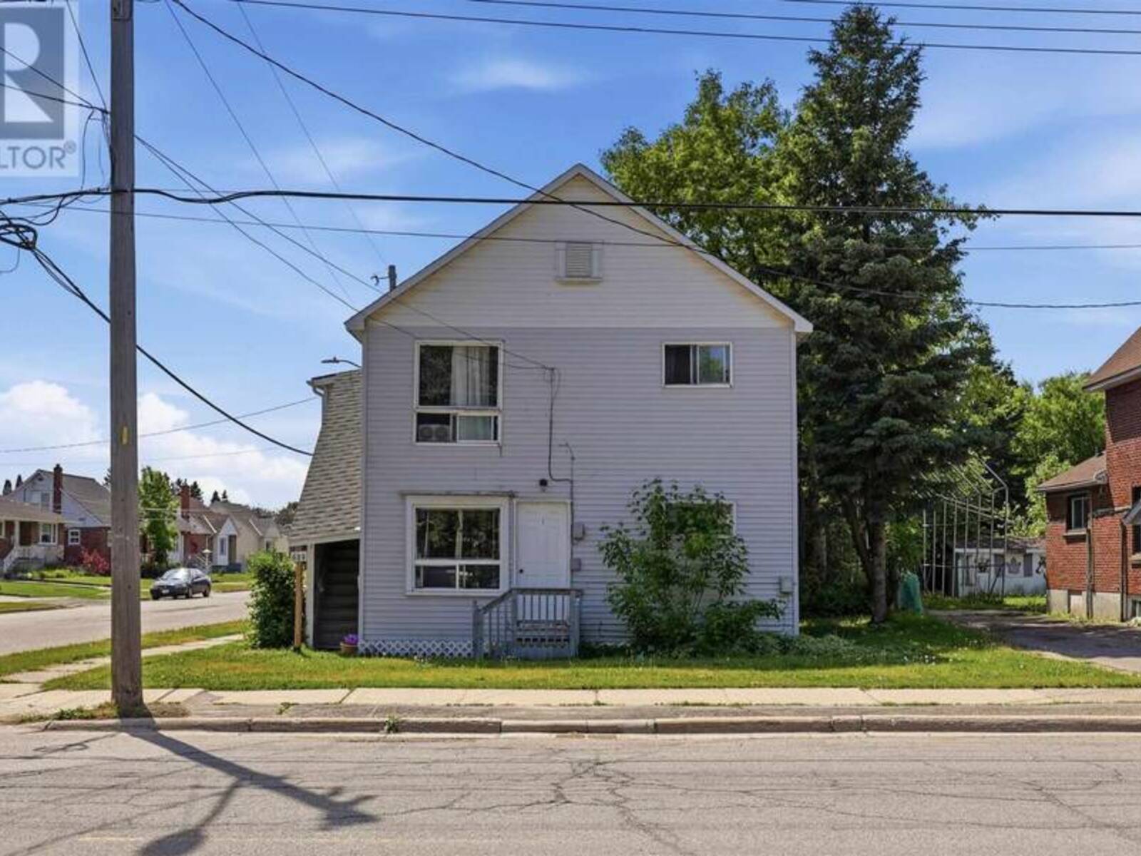 689 Wellington ST, Sault Ste. Marie, Ontario P6C 3V3