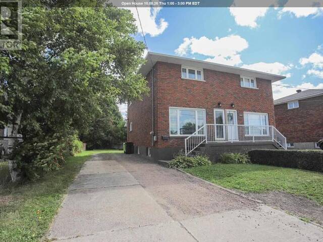 382 Farwell TER Sault Ste. Marie Ontario, P6C 4B7 - 3 Bedrooms Home For Sale