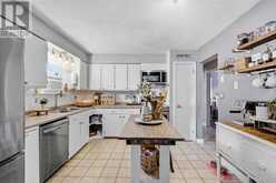 15 Sutton PL | Sault Ste. Marie Ontario | Slide Image Eight