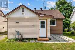 702 Lennox AVE | Sault Ste. Marie Ontario | Slide Image Three