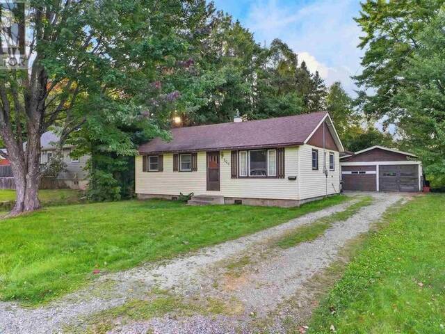 104 Eastern AVE Sault Ste. Marie Ontario, P6A 4R2 - 3 Bedrooms Home For Sale