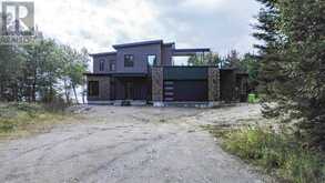 937 Sunnyside Beach RD | Sault Ste. Marie Ontario | Slide Image Eight