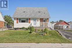 260 Mississagua AVE | Elliot Lake Ontario | Slide Image One