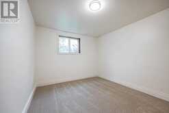 126 Queensgate BLVD | Sault Ste. Marie Ontario | Slide Image Forty