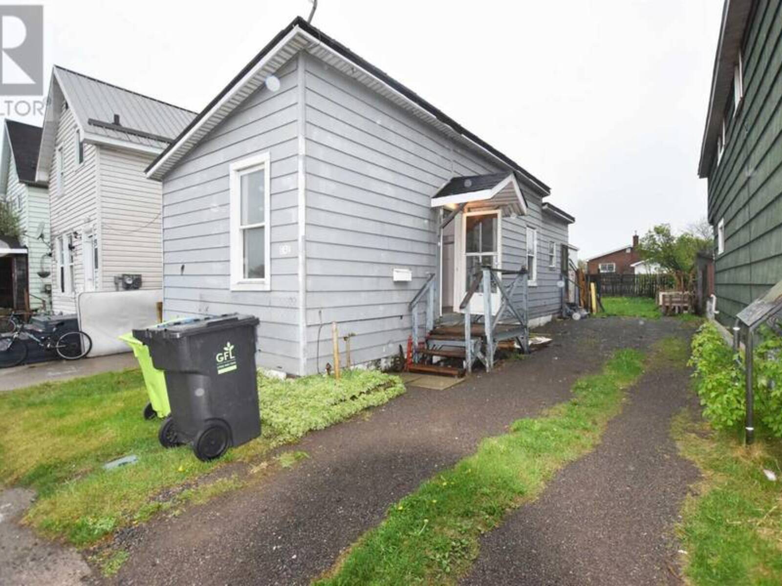 646 Portage LN, Sault Ste. Marie, Ontario P6A 1K5