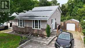 177 Axmith AVE | Elliot Lake Ontario | Slide Image Two