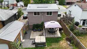 177 Axmith AVE | Elliot Lake Ontario | Slide Image Four