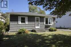 552 Lake ST | Sault Ste. Marie Ontario | Slide Image Three