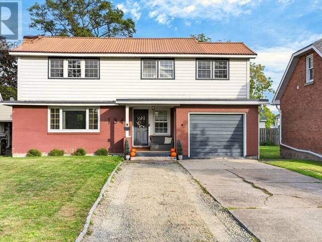134 Bishops CT Sault Ste. Marie Ontario, P6A 3V9 - 4 Bedrooms Home For Sale