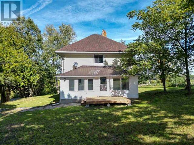 2319 Dayton RD Huron Shores Ontario, P0R 1H0 - 4 Bedrooms Home For Sale
