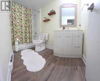 87 Colwill DR | Elliot Lake Ontario | Slide Image Twelve