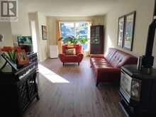87 Colwill DR | Elliot Lake Ontario | Slide Image Four