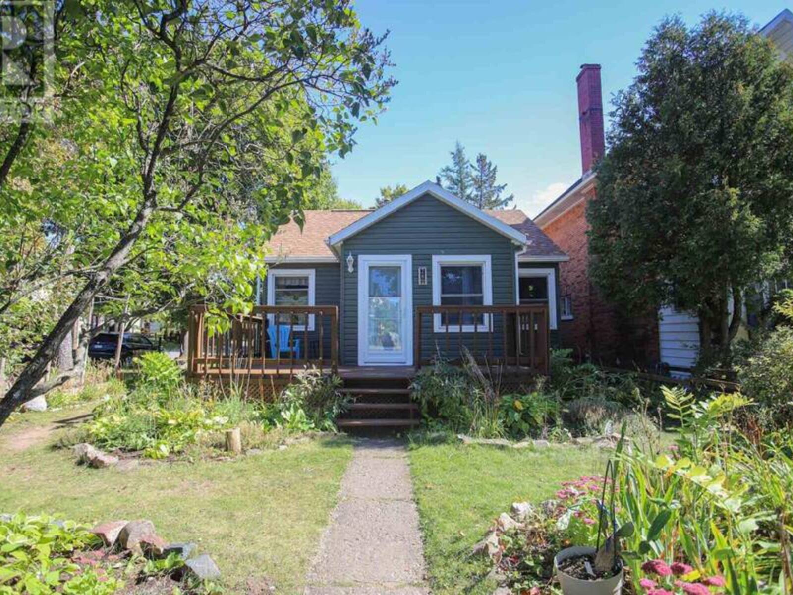28 Putney RD, Sault Ste. Marie, Ontario P6B 2Y5