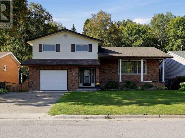67 Westridge RD Sault Ste. Marie Ontario, P6C 5W7 - 4 Bedrooms Home For Sale