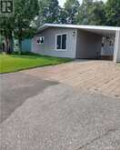 9 Central AVE | Elliot Lake Ontario | Slide Image Twenty-three