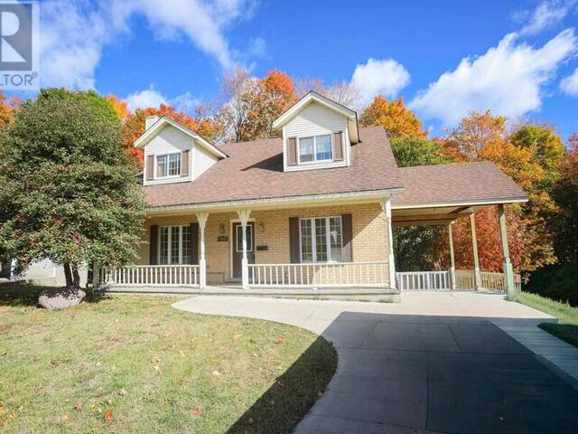 193 Panoramic DR Sault Ste. Marie Ontario, P6B 6E3 - 3 Bedrooms Home For Sale