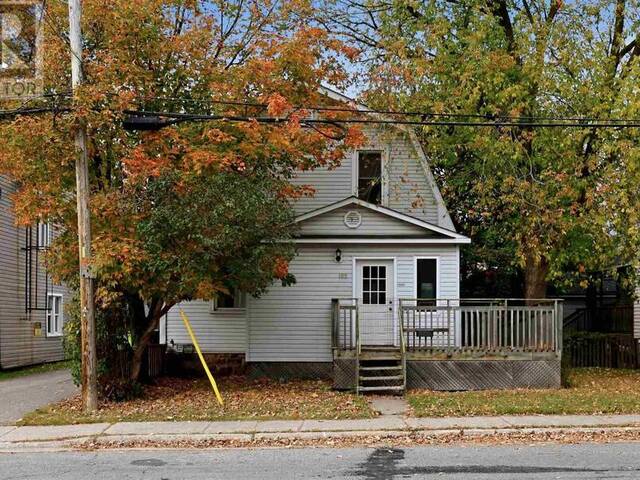 185 Elgin ST Sault Ste. Marie Ontario, P6A 2Y9 - 2 Bedrooms Home For Sale