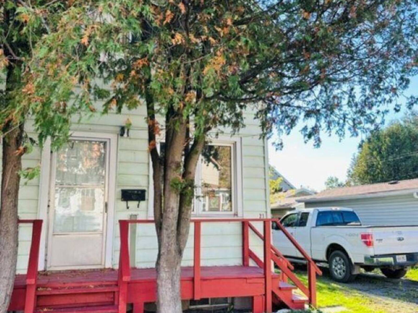 23 Edinburgh ST, Sault Ste. Marie, Ontario P6A 1K8