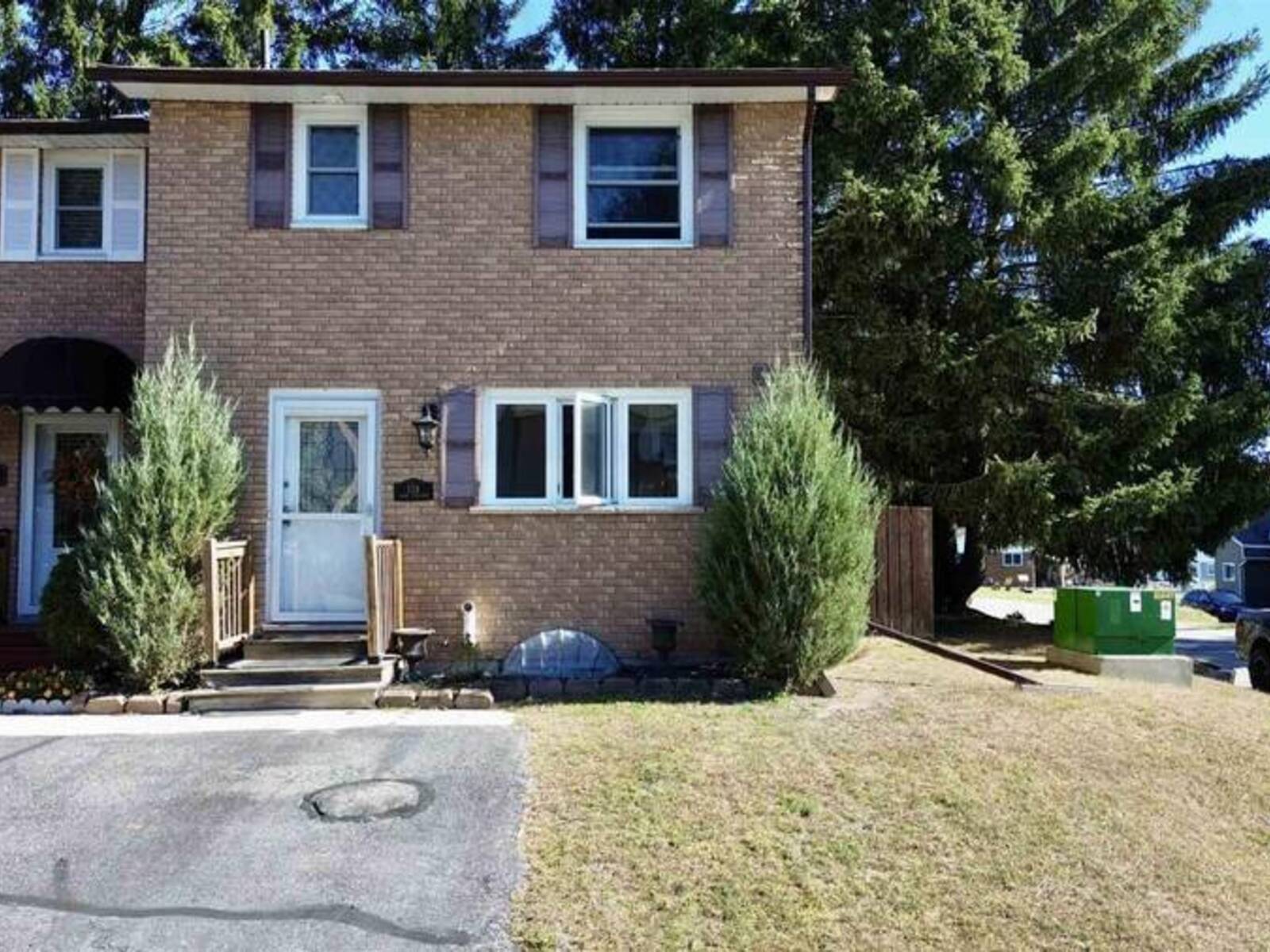 138 Frame CRES, Elliot Lake, Ontario P5A 2S4