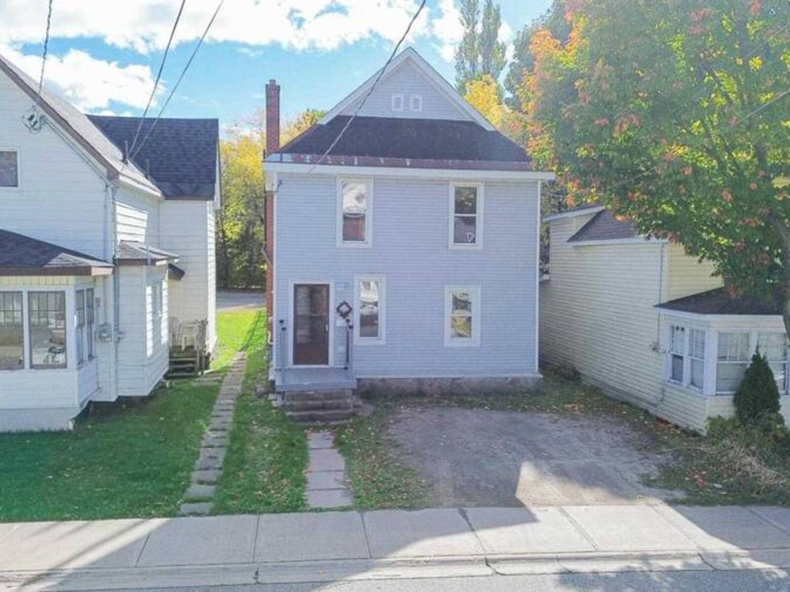 182 Dennis ST, Sault Ste. Marie, Ontario P6A 2X3