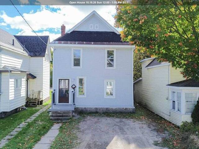 182 Dennis ST Sault Ste. Marie Ontario, P6A 2X3 - 4 Bedrooms Home For Sale