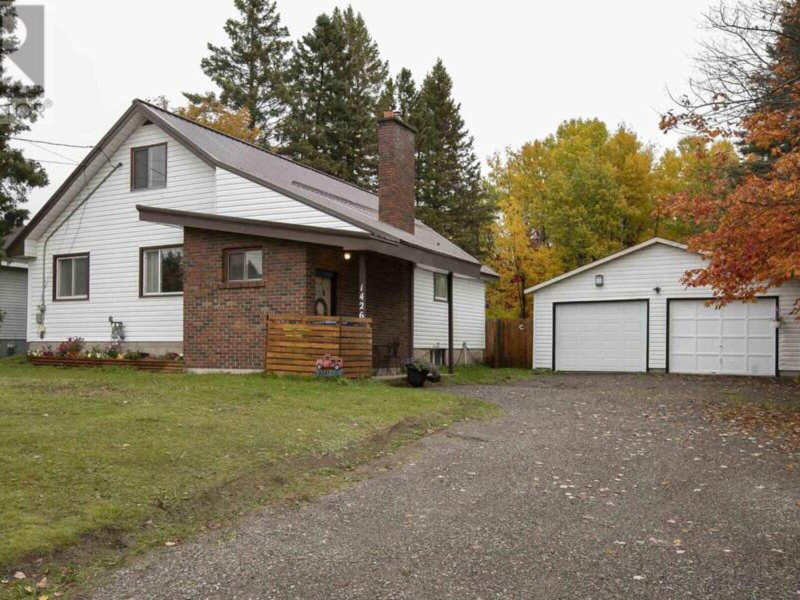 1426 Peoples RD, Sault Ste. Marie, Ontario P6C 3W8