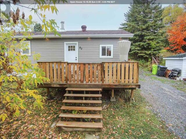 82 Elliott RD Sault Ste. Marie Ontario, P6C 2Z4 - 2 Bedrooms Home For Sale