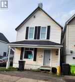 22 Manilla TER | Sault Ste. Marie Ontario | Slide Image One