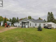 100 Bay ST Macdonald, Meredith and Aberdeen Additional Ontario, P0S 1C0