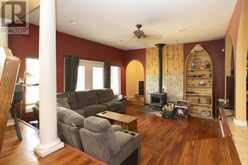 696 Lakeshore DR S|Dennis Township | Sault Ste. Marie Ontario | Slide Image Thirty