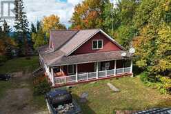 696 Lakeshore DR S|Dennis Township | Sault Ste. Marie Ontario | Slide Image Seven