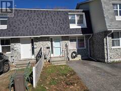 8 Bailey LN Elliot Lake Ontario, P5A 2S2