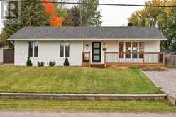 82 River RD | Sault Ste. Marie Ontario | Slide Image Two