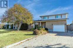 30 Highcrest ST | Sault Ste. Marie Ontario | Slide Image Two