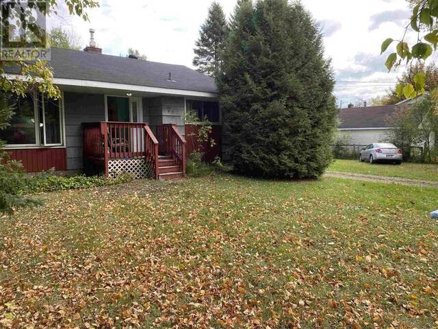 72 South Eden ST Sault Ste. Marie Ontario, P6C 5N5 - 3 Bedrooms Home For Sale