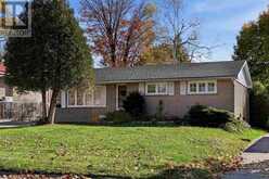13 Irwin AVE | Sault Ste. Marie Ontario | Slide Image Thirty-six