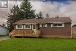 13 Pentagon BLVD | Sault Ste. Marie Ontario | Slide Image One
