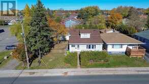 328 McNabb ST | Sault Ste. Marie Ontario | Slide Image Thirty-eight