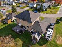 12 McNabb ST | Sault Ste. Marie Ontario | Slide Image Ten