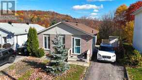 27 Hergott AVE | Elliot Lake Ontario | Slide Image One